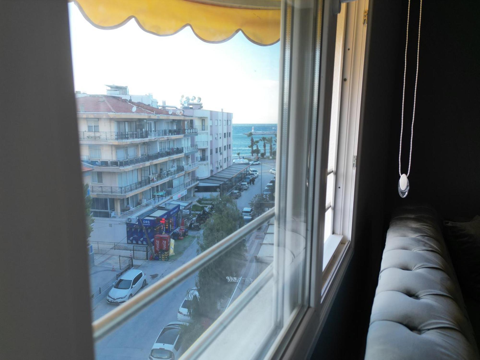 Akman City Hotel คูซาดาซี ภายนอก รูปภาพ