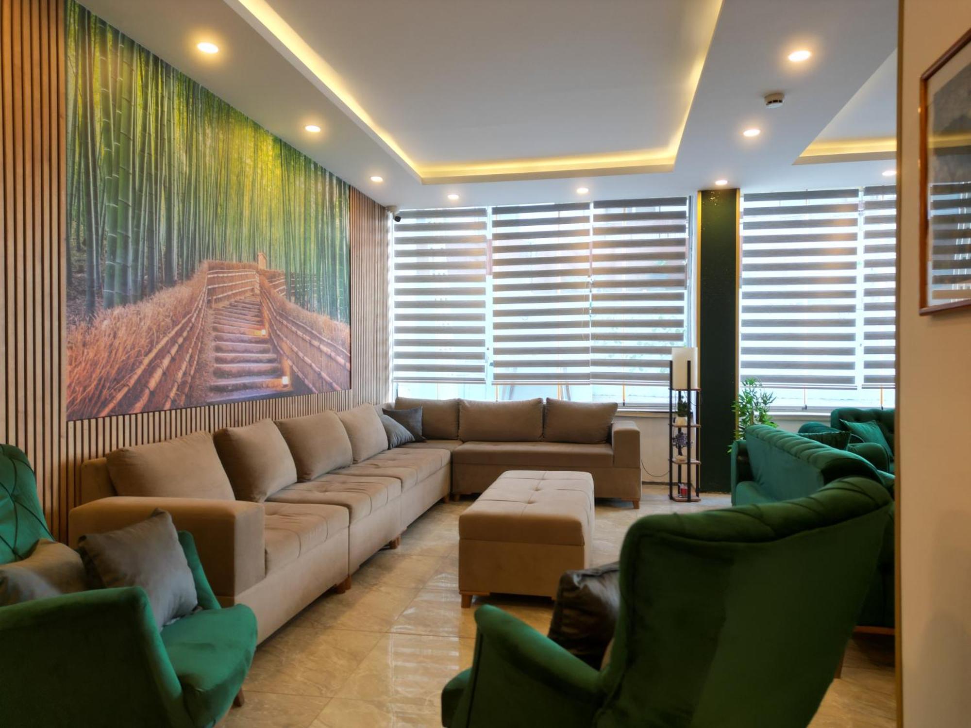 Akman City Hotel คูซาดาซี ภายนอก รูปภาพ